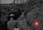 Standbild Graben camouflage Ersten Weltkrieg Frankreich, 1918, aus Sekunde 47 historischem Filmmaterial Videoclip 65675043548
