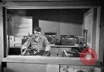 Standbild Signal Corps Sonic Firma Zweiten Weltkrieg Great Bend New York USA, 1945, aus Sekunde 1 historischem Filmmaterial Videoclip 65675043550