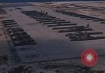 Standbild C-130 Hercules Vietnam, 1970, aus Sekunde 54 historischem Filmmaterial Videoclip 65675043567