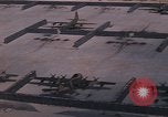 Standbild C-130 Hercules Vietnam, 1970, aus Sekunde 62 historischem Filmmaterial Videoclip 65675043567