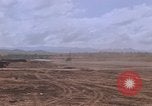 Standbild C-130 Hercules Vietnam, 1970, aus Sekunde 31 historischem Filmmaterial Videoclip 65675043569