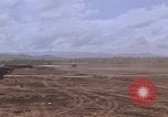 Standbild C-130 Hercules Vietnam, 1970, aus Sekunde 32 historischem Filmmaterial Videoclip 65675043569