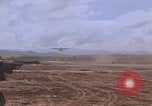 Standbild C-130 Hercules Vietnam, 1970, aus Sekunde 37 historischem Filmmaterial Videoclip 65675043569