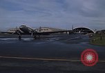Standbild C-130 Hercules Vietnam, 1970, aus Sekunde 3 historischem Filmmaterial Videoclip 65675043570