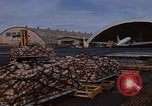 Standbild C-130 Hercules Vietnam, 1970, aus Sekunde 38 historischem Filmmaterial Videoclip 65675043570