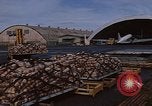 Standbild C-130 Hercules Vietnam, 1970, aus Sekunde 39 historischem Filmmaterial Videoclip 65675043570