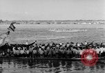 Image Boat Race Phnom Penh Cambodge, 1957, de la seconde 9 séquences d'archives historiques vidéo 65675043576