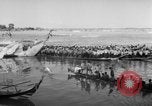 Image Boat Race Phnom Penh Cambodge, 1957, de la seconde 20 séquences d'archives historiques vidéo 65675043576
