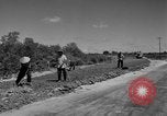 Immagine di Autostrada costruzione Il Vietnam, 1957, secondo 8 filmato di repertorio 65675043578