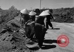 Immagine di Autostrada costruzione Il Vietnam, 1957, secondo 23 filmato di repertorio 65675043578