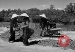 Immagine di Autostrada costruzione Il Vietnam, 1957, secondo 27 filmato di repertorio 65675043578