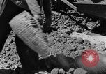 Immagine di Autostrada costruzione Il Vietnam, 1957, secondo 43 filmato di repertorio 65675043578