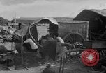 Immagine di Carrello di giovenco abitatori Phnom Penh Cambogia, 1957, secondo 23 filmato di repertorio 65675043579