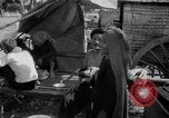 Immagine di Carrello di giovenco abitatori Phnom Penh Cambogia, 1957, secondo 33 filmato di repertorio 65675043579