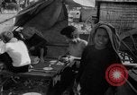 Immagine di Carrello di giovenco abitatori Phnom Penh Cambogia, 1957, secondo 34 filmato di repertorio 65675043579