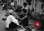 Immagine di Cambogiano di dentista Phnom Penh Cambogia, 1957, secondo 10 filmato di repertorio 65675043581