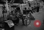 Immagine di Cambogiano di dentista Phnom Penh Cambogia, 1957, secondo 53 filmato di repertorio 65675043581