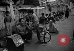 Immagine di Cambogiano di dentista Phnom Penh Cambogia, 1957, secondo 56 filmato di repertorio 65675043581