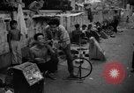 Immagine di Cambogiano di dentista Phnom Penh Cambogia, 1957, secondo 57 filmato di repertorio 65675043581
