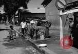 Image Street scene Phnom Penh Cambodge, 1957, de la seconde 18 séquences d'archives historiques vidéo 65675043582