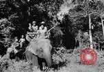 Image  les soldats cambodgiens Phnom Penh Cambodge, 1957, de la seconde 23 séquences d'archives historiques vidéo 65675043584