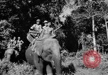 Image  les soldats cambodgiens Phnom Penh Cambodge, 1957, de la seconde 24 séquences d'archives historiques vidéo 65675043584