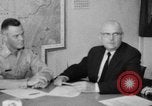 Standbild Carl W Strom Phnom Penh Kambodscha, 1957, aus Sekunde 55 historischem Filmmaterial Videoclip 65675043585