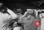 Standbild König Norodom Suramarit Phnom Penh Kambodscha, 1957, aus Sekunde 46 historischem Filmmaterial Videoclip 65675043586
