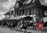 Immagine di Re Norodom Suramarit Phnom Penh Cambogia, 1957, secondo 37 filmato di repertorio 65675043587
