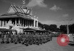 Immagine di Re Norodom Suramarit Phnom Penh Cambogia, 1957, secondo 56 filmato di repertorio 65675043587