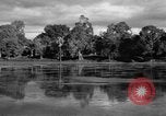 Standbild Tempel Angkor-Vat Kambodscha, 1957, aus Sekunde 41 historischem Filmmaterial Videoclip 65675043589