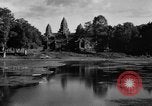 Standbild Tempel Angkor-Vat Kambodscha, 1957, aus Sekunde 52 historischem Filmmaterial Videoclip 65675043589