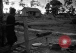 Immagine di Donne cambogiane Angkor-Vat Cambogia, 1957, secondo 16 filmato di repertorio 65675043593