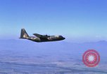 Image C-130 Hercules Vietnam, 1970, de la seconde 12 séquences d'archives historiques vidéo 65675043597