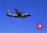Image C-130 Hercules Vietnam, 1970, de la seconde 23 séquences d'archives historiques vidéo 65675043597