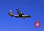 Image C-130 Hercules Vietnam, 1970, de la seconde 27 séquences d'archives historiques vidéo 65675043597