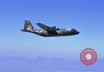 Image C-130 Hercules Vietnam, 1970, de la seconde 42 séquences d'archives historiques vidéo 65675043597