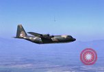 Image C-130 Hercules Vietnam, 1970, de la seconde 51 séquences d'archives historiques vidéo 65675043597