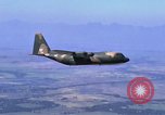 Image C-130 Hercules Vietnam, 1970, de la seconde 58 séquences d'archives historiques vidéo 65675043597