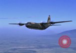 Image C-130 Hercules Vietnam, 1970, de la seconde 8 séquences d'archives historiques vidéo 65675043598