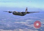 Image C-130 Hercules Vietnam, 1970, de la seconde 18 séquences d'archives historiques vidéo 65675043598