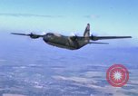 Image C-130 Hercules Vietnam, 1970, de la seconde 26 séquences d'archives historiques vidéo 65675043598