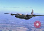 Image C-130 Hercules Vietnam, 1970, de la seconde 39 séquences d'archives historiques vidéo 65675043598