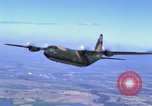 Image C-130 Hercules Vietnam, 1970, de la seconde 46 séquences d'archives historiques vidéo 65675043598