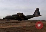 Image C-130 Hercules Vietnam Dak à, 1970, de la seconde 19 séquences d'archives historiques vidéo 65675043599