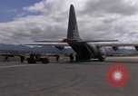 Image C-130 Hercules Vietnam Dak à, 1970, de la seconde 58 séquences d'archives historiques vidéo 65675043599
