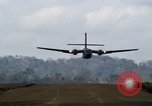 Standbild C-130 Hercules Vietnam, 1970, aus Sekunde 16 historischem Filmmaterial Videoclip 65675043603