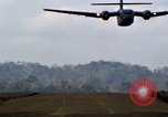 Standbild C-130 Hercules Vietnam, 1970, aus Sekunde 21 historischem Filmmaterial Videoclip 65675043603