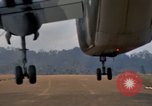 Standbild C-130 Hercules Vietnam, 1970, aus Sekunde 42 historischem Filmmaterial Videoclip 65675043603