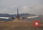Standbild C-130 Hercules Vietnam, 1970, aus Sekunde 54 historischem Filmmaterial Videoclip 65675043603